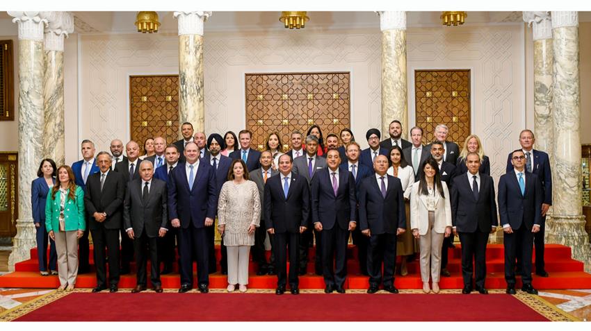 Sisi meeting delegation of US businessmen