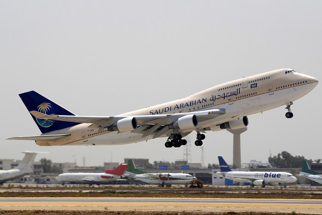 Saudi Arabian Airlines Boeing 747 412