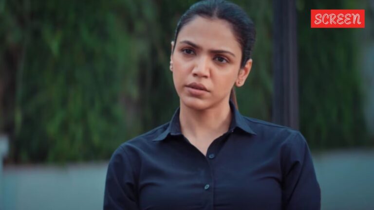 بدأت الصناعة في رؤيتي حصريًا كممثل سلسلة ؛ لذلك قررت بوعي أن أفعل المزيد من الأفلام “، كما تقول شريا بيلجونكار