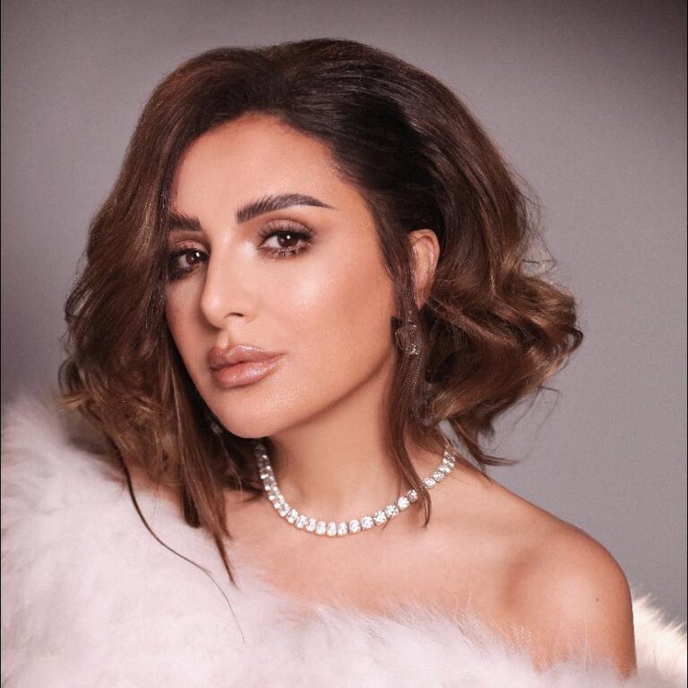 النجم المصري أنغام ليجري لاول مرة في قاعة ألبرت الملكية في لندن –