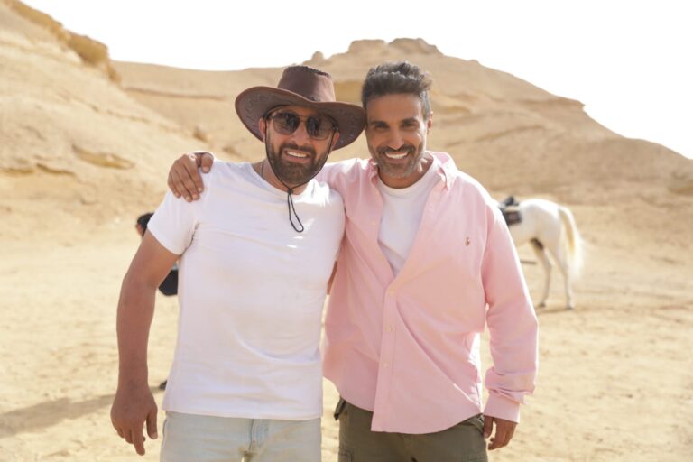 فريق Al -Sakka و Fahmy من أجل “Ahmed & Ahmed”: لغز هويات متعددة –