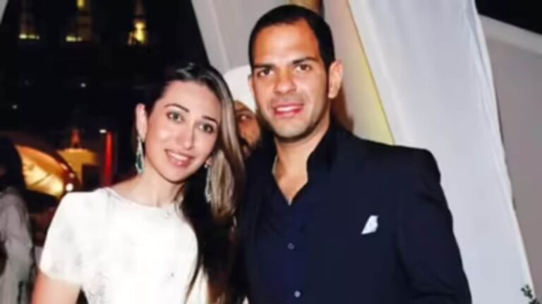 تصل Karisma Kapoor إلى صلاة Sunjay Kapur مع الأطفال Samaira و Kiaan ؛ سيف علي خان ، كارينا كابور تقدم دعمًا هادئًا. يشاهد