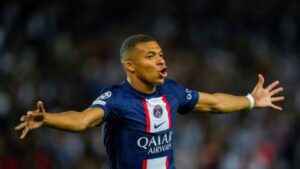 يحصل Kylian Mbappe vs Psg على قبيح: شرح سبب مطالبة لاعب كرة القدم بالفريق الفرنسي “مضايقته أخلاقياً”