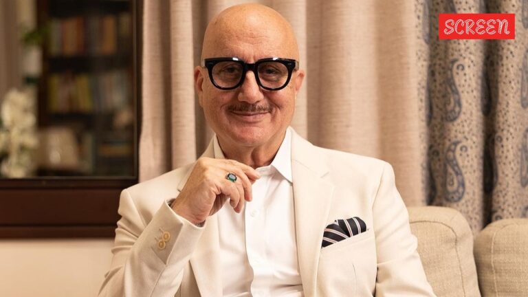 يفتح Anupam Kher حول كارثة Tanvi The Great’s Financial وهو يطلق كتابًا جديدًا: “ما حققته مع هذا ، لم يستطع أحد تحقيقه في ألف عام”