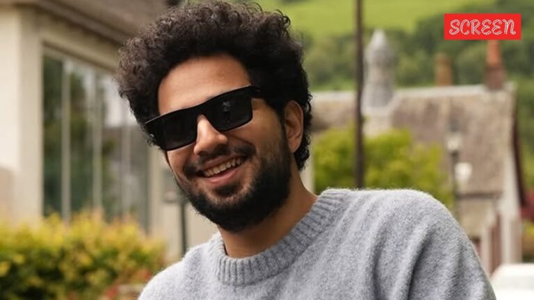 تعلن Samay Raina عن عودتها الكبرى مع جولة على مستوى البلاد بعد أشهر من جدل الهند الكامنة: “لا تزال على قيد الحياة وغير المسلحة”