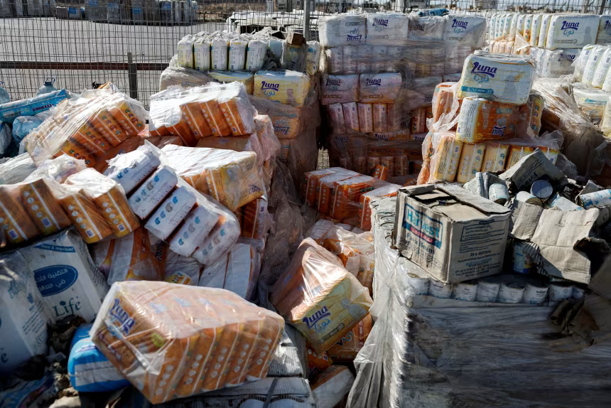 c 2025 07 24t175230z 766360928 rc22tfapthxe rtrmadp 3 israel palestinians gaza aid