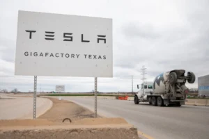 ساعدت الشركات الصغيرة في بناء إمبراطورية Musk. إضافة فواتيرهم غير المدفوعة إلى الملايين –