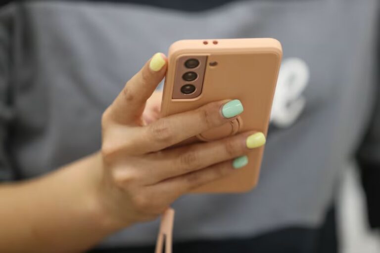 يتم تضمين YouTube في حظر وسائل التواصل الاجتماعي في أستراليا للأطفال دون سن 16 –