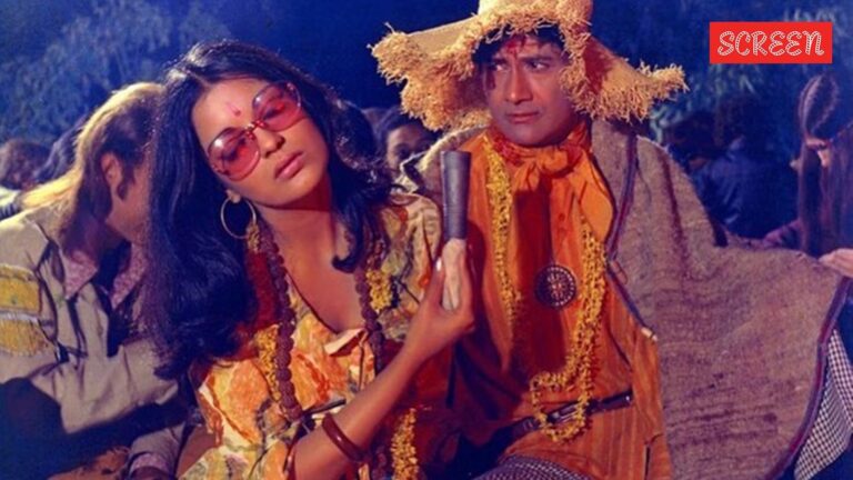 ديف أناند ألغى تقريبا “Dum Maaro Dum” من Hare Rama Hare Krishna. احتفظت به بعد أن أكدت له ، “نعم جانا باهوت تشالن والا هاي”