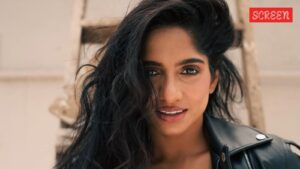اتصلت فرح خان بجيمي ليفر للشكوى من مقاطع الفيديو الخاصة بها بعد أن قام الزوج شيريش كوندر بتصيدها: “ماذا تفعل يار؟”