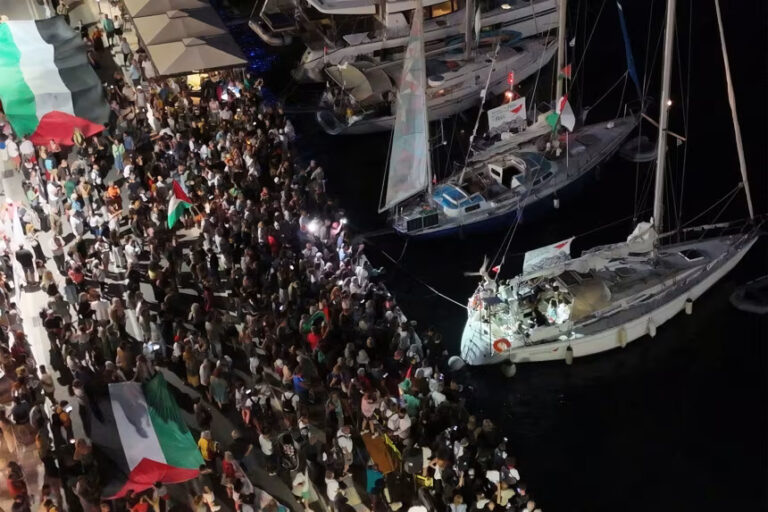 تقوم إيطاليا وإسبانيا بنشر السفن لمساعدة أسطوانة مساعدة غزة في هجوم الطائرات بدون طيار –