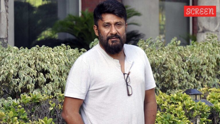اضطر Vivek Agnihotri إلى اقتراض الأموال لتذاكر الطيران خلال الترقيات من ملفات البنغال: “نحن نكافح ماليًا”