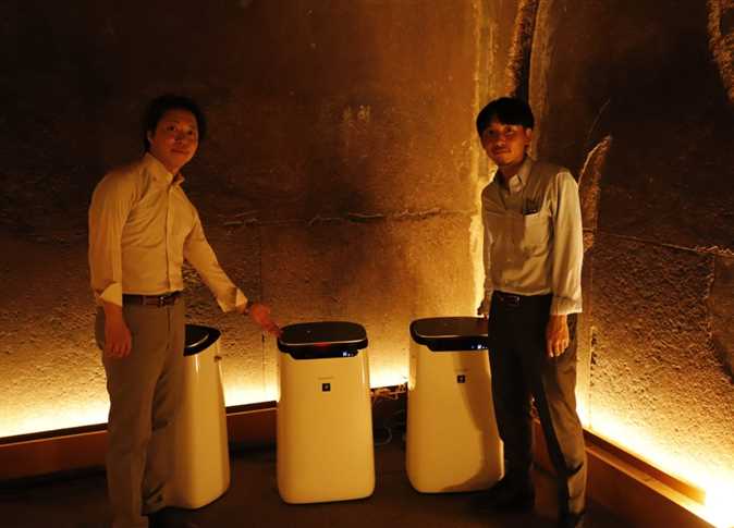 الصور: أجهزة تنقية الهواء plasmacluster مثبتة داخل King Khufu Pyramid –
