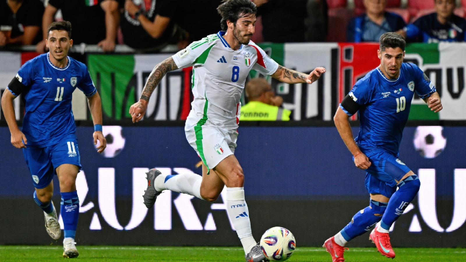 Sandro Tonali italy football ap 1757433289