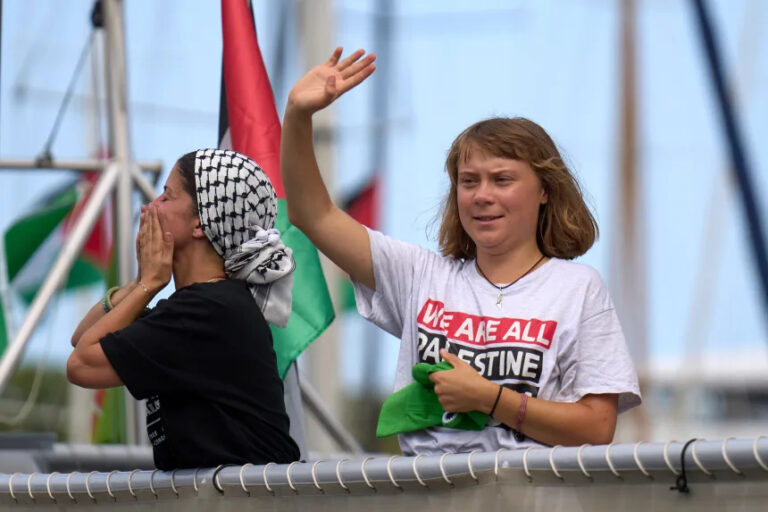 يقول قارب Gaza Aid Pootilla الذي ضربته الطائرات بدون طيار في ميناء التونسي –