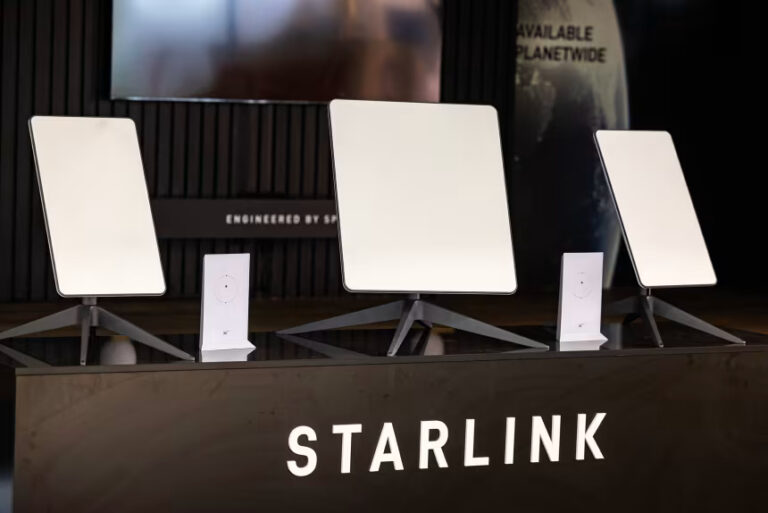 يؤثر انقطاع Musk Starlink على عشرات الآلاف ، بما في ذلك الجيش الأوكراني –