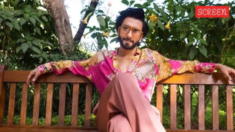Ranveer Singh لديه 3 شاحنات الغرور على مجموعة ، John Abraham’s لديه مرحاض أسود ، Kangana Ranaut Interiors مع Sheesham Wood: تقرير