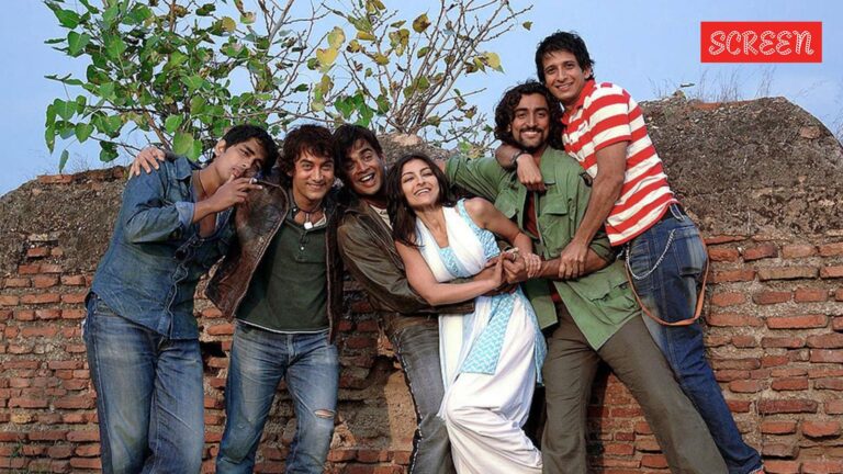يتذكر Soha Ali Khan أن منتجي Rang de Basanti طلبوا من الممثلين إعادة راتبهم لأنهم لم يكونوا متأكدين من نجاحها.