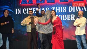 يعلن Shraddha Kapoor و Dinesh Vijan فيلم الرسوم المتحركة المستقلة على Stree ؛ كشف النقاب عن شعار MHCU: “انسى أكوان هوليوود ، لدينا عالم ديسي الخاص بنا.”