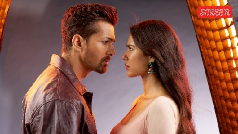 مجموعة شباك التذاكر Ek Deewane Ki Deewaniyat اليوم الخامس: فيلم Harshvardhan Rane-Sonam Bajwa يشهد نموًا بنسبة 4.55%، ويتجاوز علامة 30 كرور روبية 16 مجموعة شباك التذاكر Ek Deewane Ki Deewaniyat اليوم الخامس: فيلم Harshvardhan Rane-Sonam Bajwa يشهد نموًا بنسبة 4.55%، ويتجاوز علامة 30 كرور روبية
