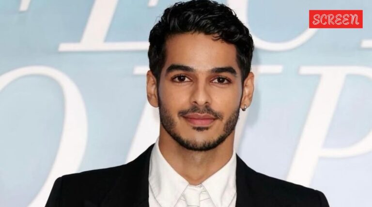 يقول إيشان خاتر إن العائلة ضربت “فاينانشال روك فيس” عندما كان في الرابعة من عمره ، تم منحها من الطبقة المتوسطة تربية الأم العازبة: “لا يمكن تحمل …”