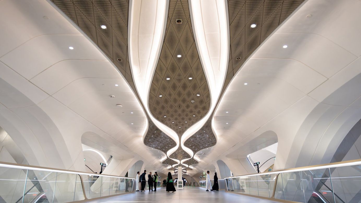 kafd station interior 3