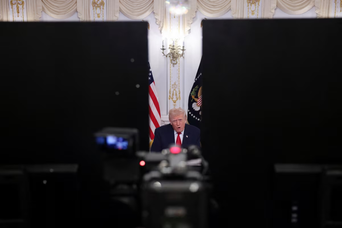 2025 11 28t000029z 1911771726 rc2b5iagltmg rtrmadp 3 usa thanksgiving trump jpg