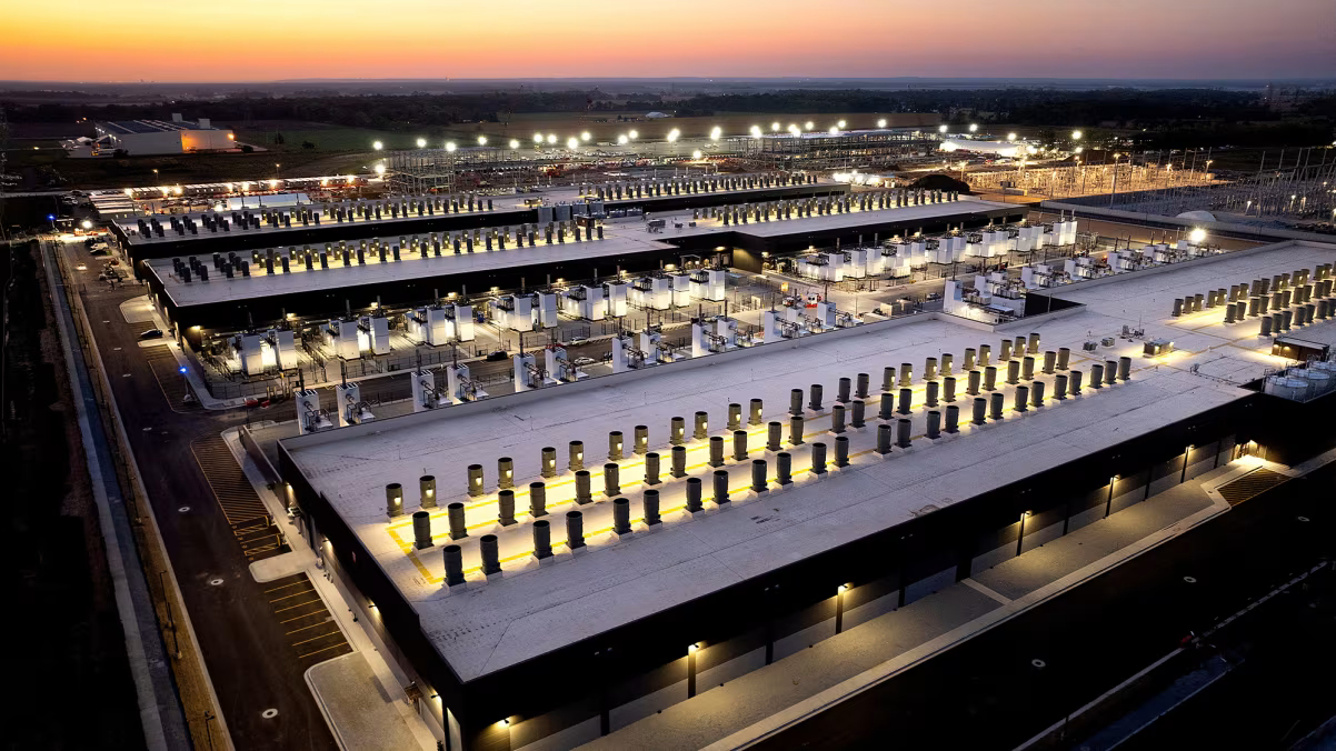 2025 12 05t145744z 1108987844 rc274ha9nd8h rtrmadp 3 aws jpg