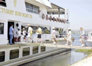 مصر تمدد تأشيرة العبور المجانية لمدة 96 ساعة وتسهيلات الدخول من الأقصر إلى أسوان حتى عام 2027 –