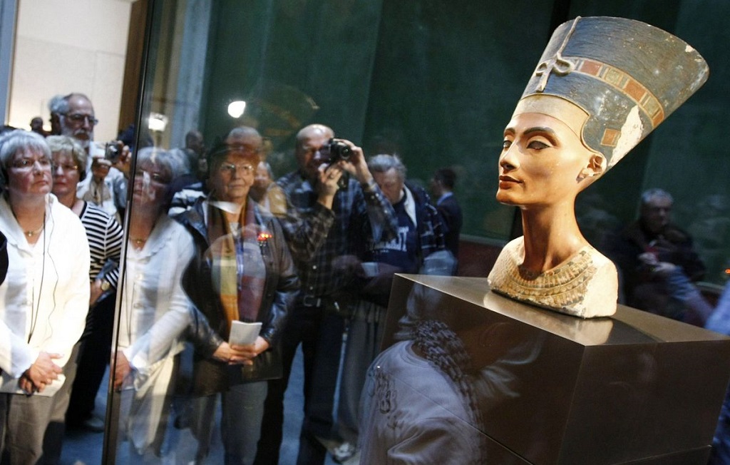 Nefertiti Bust