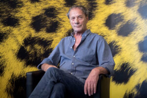 وفاة الممثل والمخرج الفلسطيني الشهير محمد بكري عن عمر يناهز 72 عاماً –