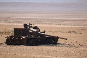 ترامب يتعهد بالانتقام بعد مقتل جنديين أمريكيين ومترجم مدني في سوريا