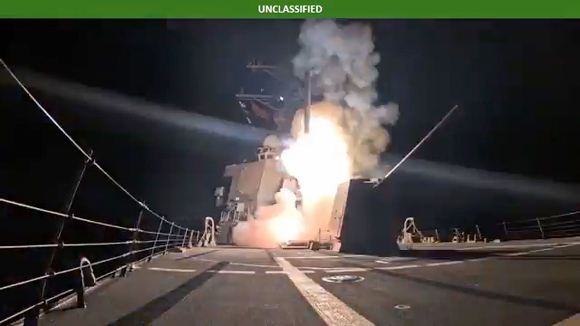 still 22228444 869 333 still