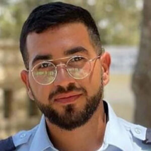 إسرائيل تنتشل جثة آخر رهينة في غزة