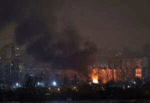 الليلة التي أظلمت فيها إيران: روايات الشهود ومقاطع الفيديو تكشف عن أعمال العنف التي وقعت أثناء انقطاع الإنترنت في إيران –