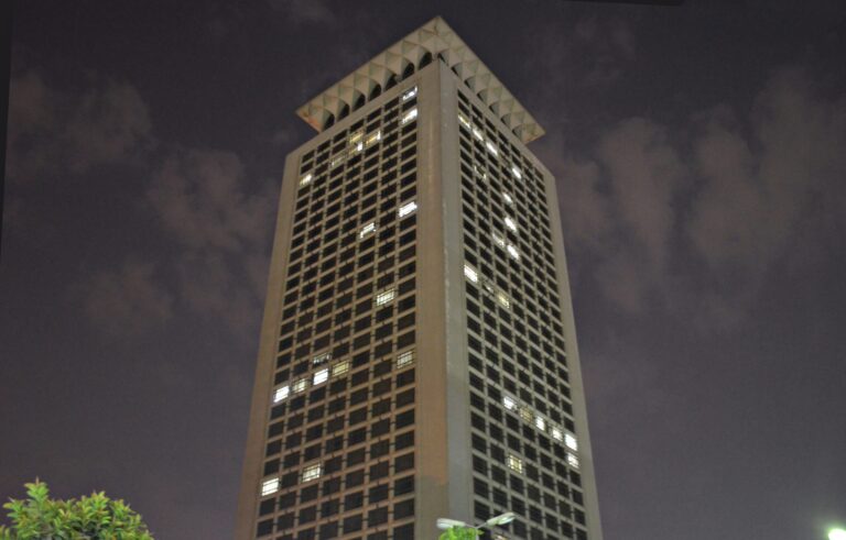 وزير الخارجية: وزارة الخارجية تلعب دورا أكثر تكاملا في صياغة وتنفيذ السياسة الخارجية مع توسع الصلاحيات –