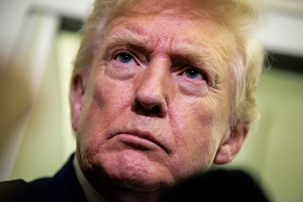 ترامب يحدد مهلة 15 يوما لإيران: “اتفاق أو أمر مؤسف” –