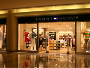 المحلات التجارية في جميع أنحاء مصر تعدل ساعات العمل خلال شهر رمضان –