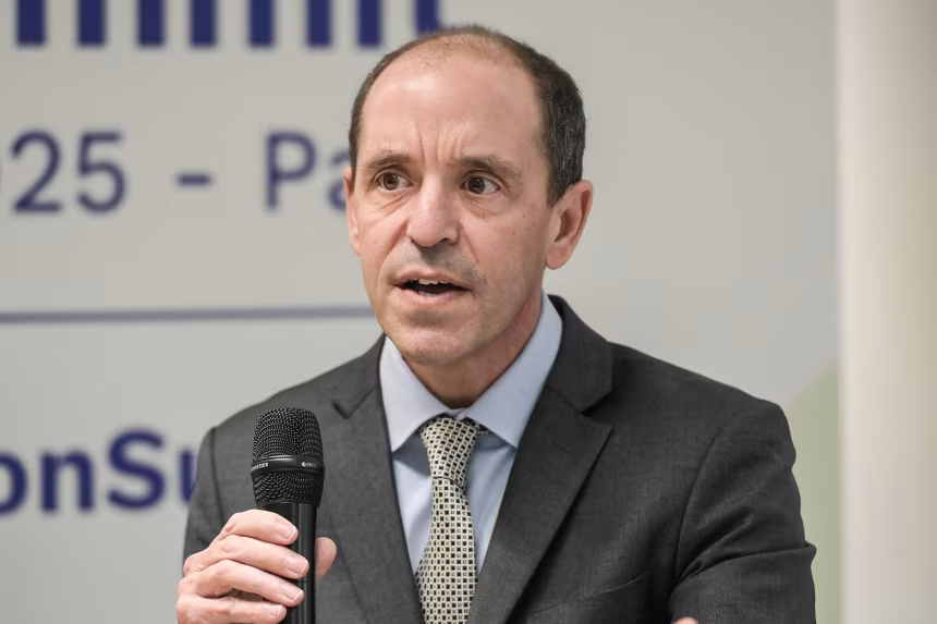 shutterstock editorial 15149274ai jpg