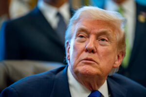 خبراء أمنيون أوروبيون يحذرون من أن ترامب رجل “المدمر” للنظام العالمي