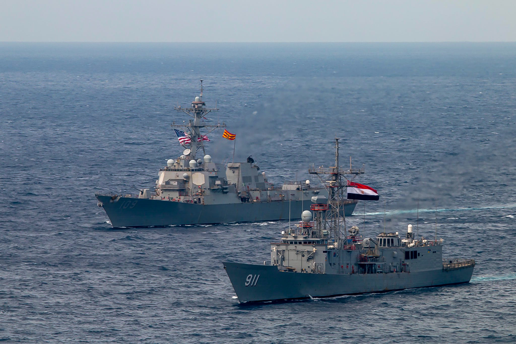 tWEqnfBl Egypt US navies conduct transit naval exercise in the Red Sea