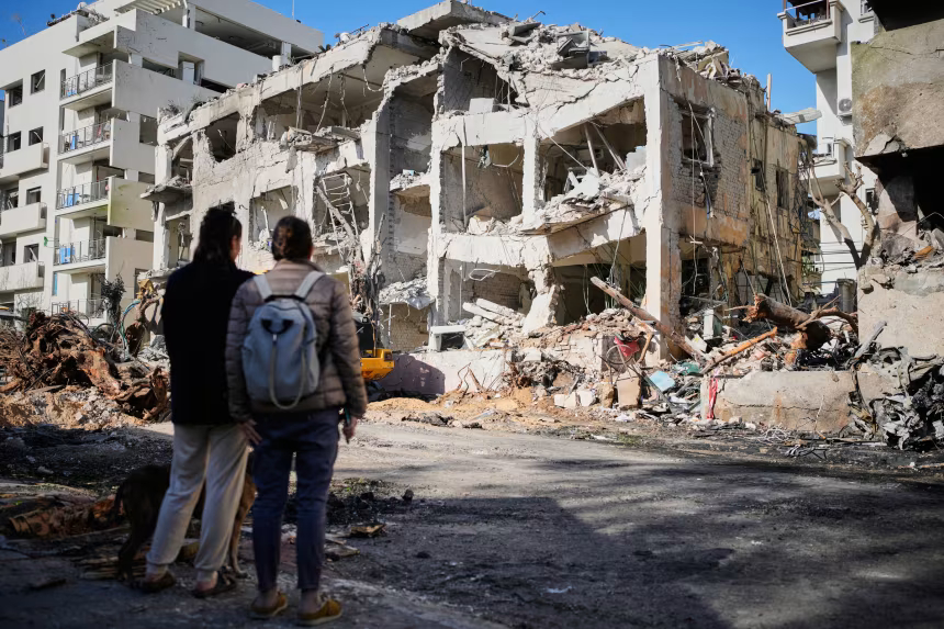 c ap26060273455790 jpg